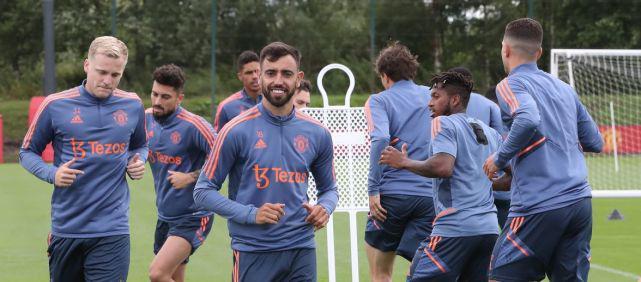 传奇铁卫告别 胡梅尔斯今夏退役