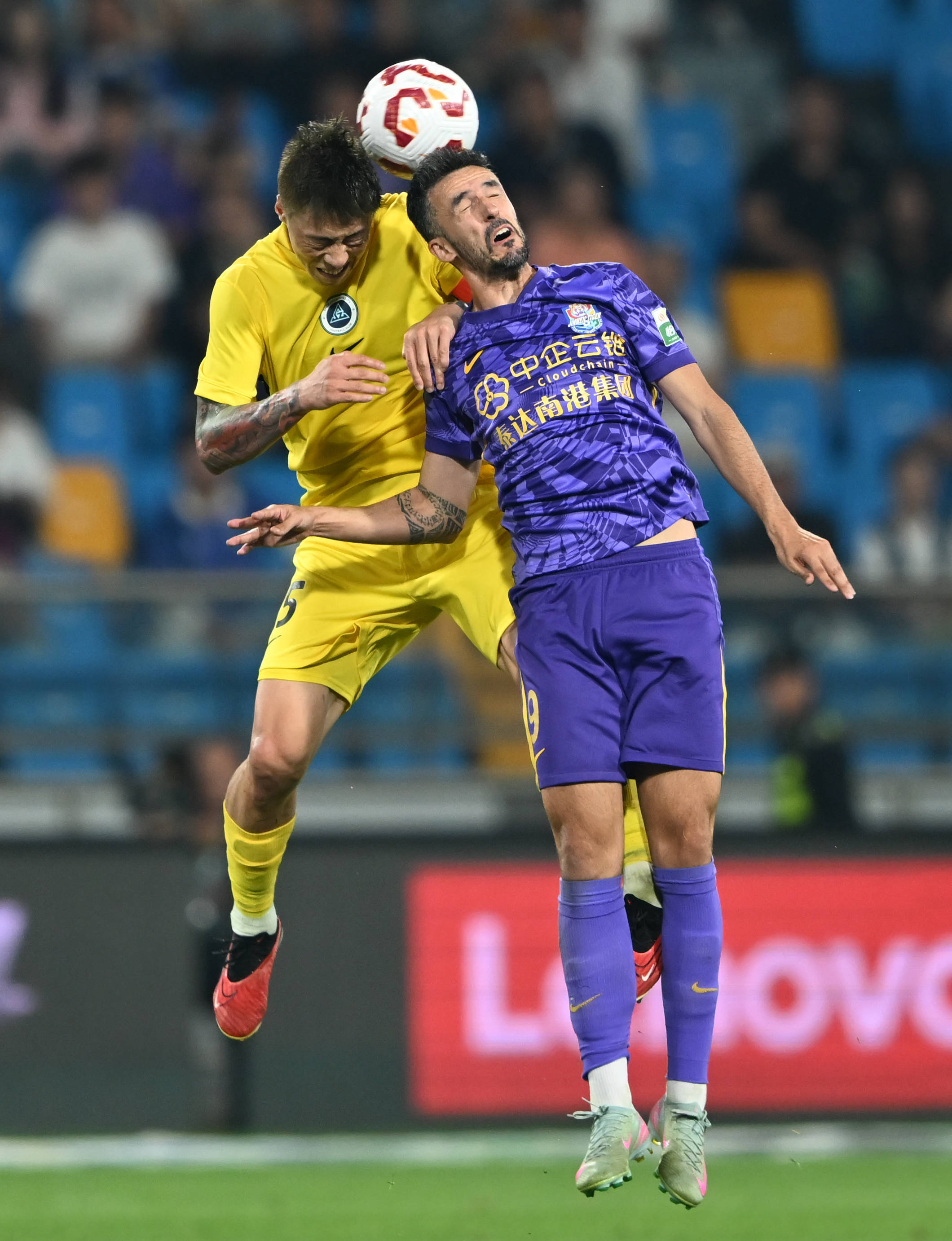 [德甲]劳姆任意球助攻 克洛斯特曼头球破门