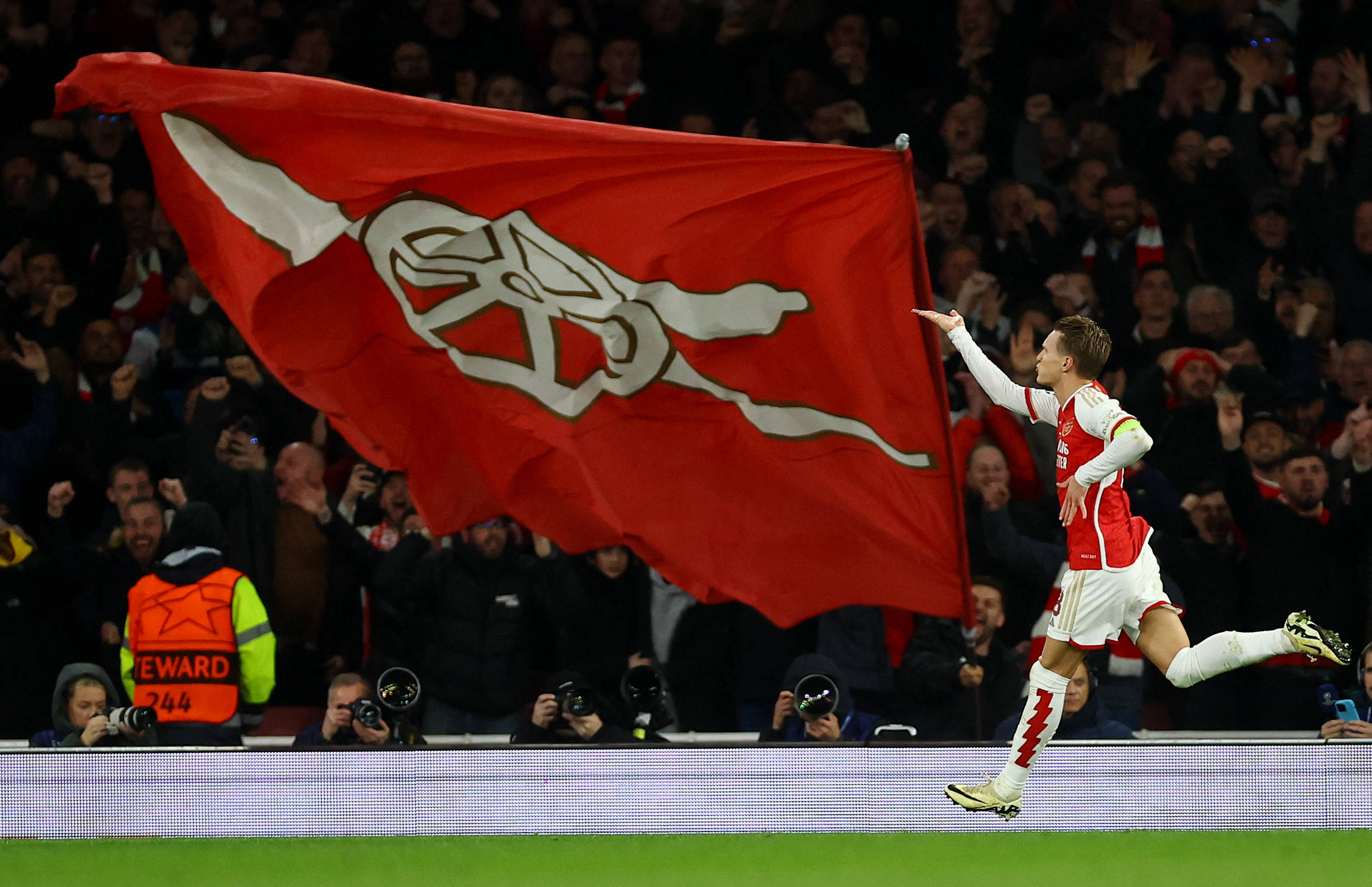 LCK冠军上单道心破碎！T1重回积分榜前2，直通季后赛第二轮稳了