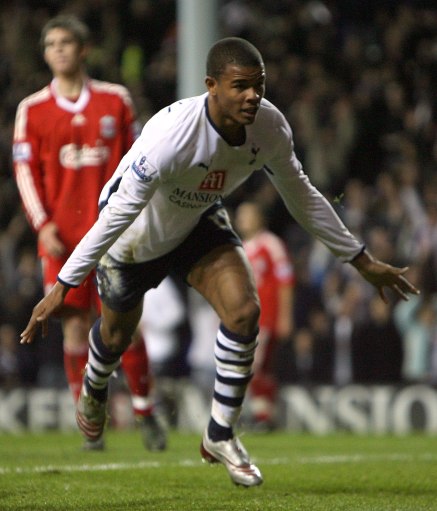 英超射手榜：哈兰德20球领跑